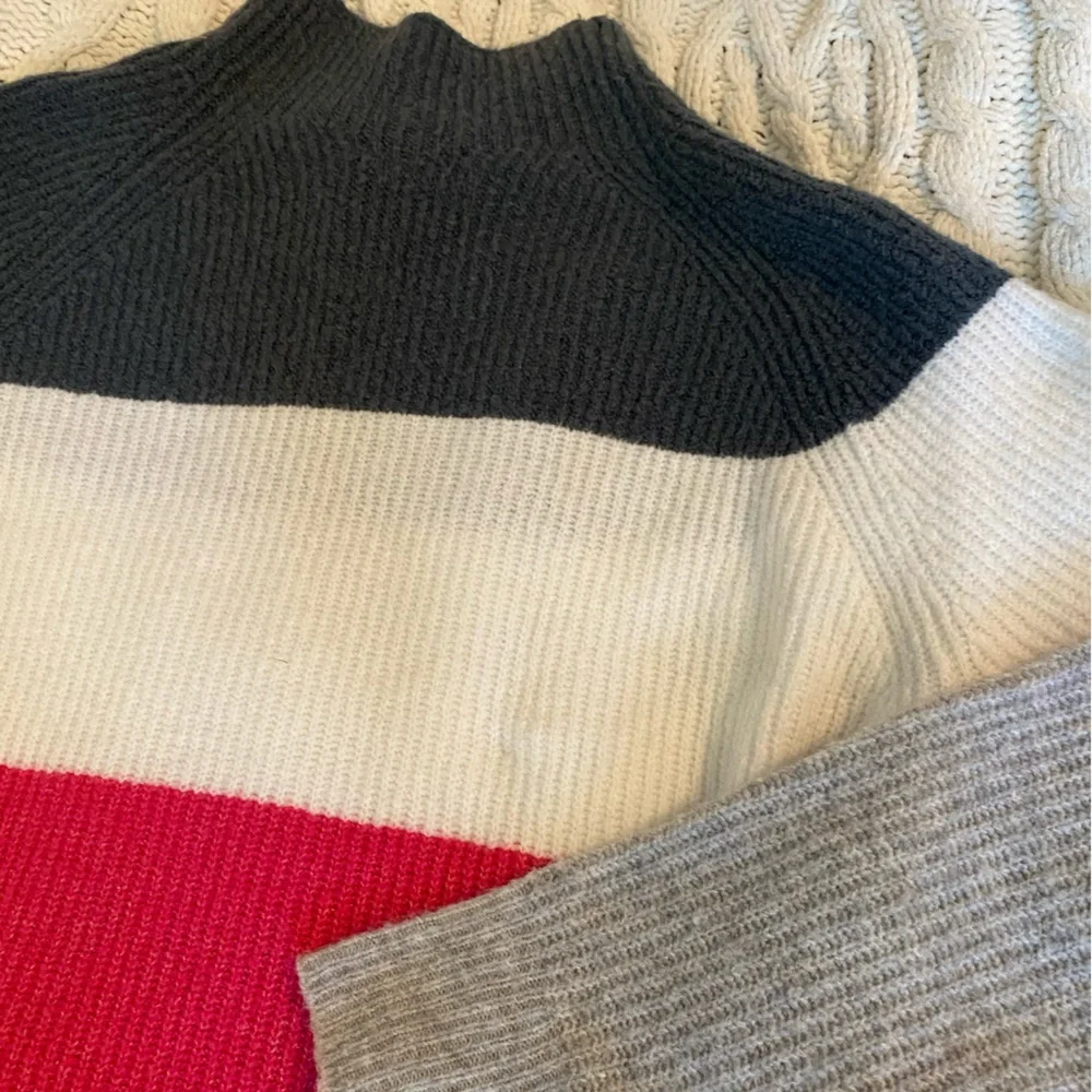 Halogen Sweater bundle - Picture 8 of 15